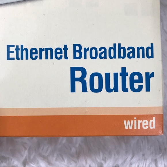 D-Link DI-604 Cable/DSL Wired Ethernet Broadband Router - Picture 4 of 16